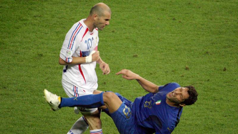 Chung ket World Cup 2006 Khi huyen thoai khep lai bang chiec the do
